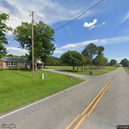Primary Photo - 1700 Lindsay Ln N