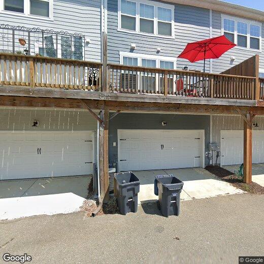 Primary Photo - 3935 Prospect St