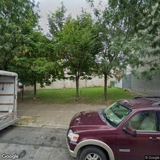 Primary Photo - 2451 Frankford Ave