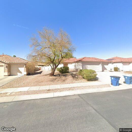 Primary Photo - 8513 N Deer Valley Dr