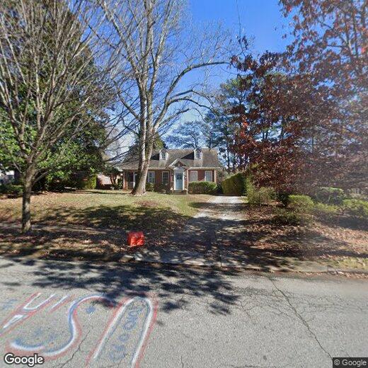 Primary Photo - 16 Clarendon Ave