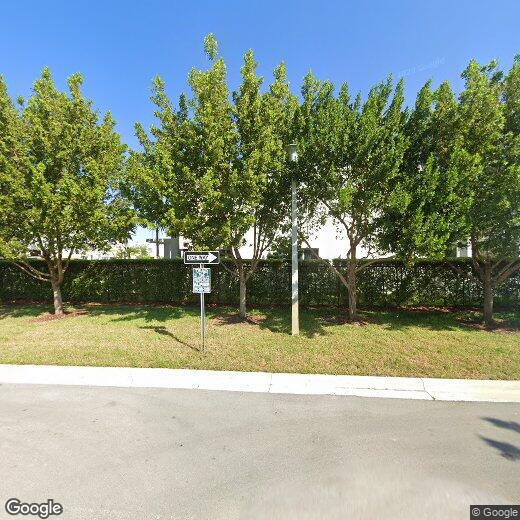 Foto principal - 6721 NW 103rd Ave