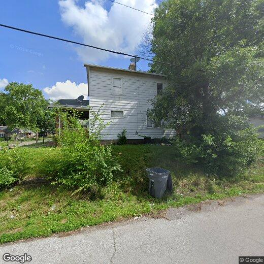 Foto principal - 903 N Bradley Ave