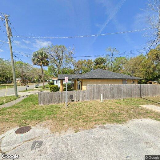 Foto principal - 411 Pleasant St