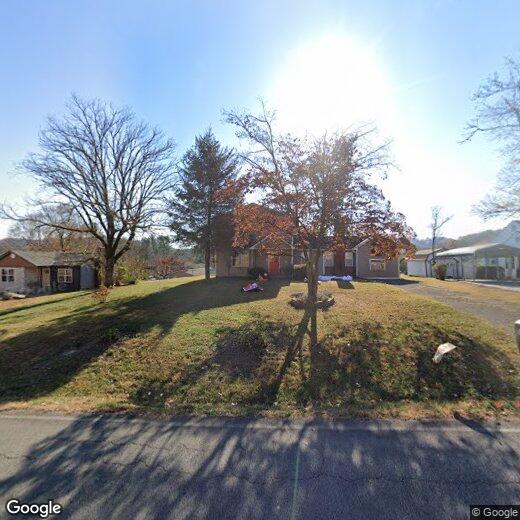 Foto principal - 817 Ridgeview Dr