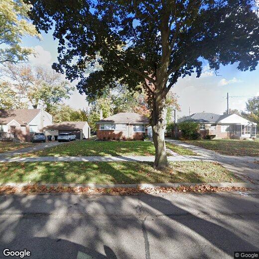 Primary Photo - 22418 Pembroke Ave