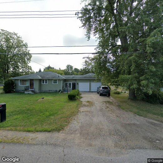 3502 N Cedar St, Lansing, MI 48906 House Rental in Lansing, MI