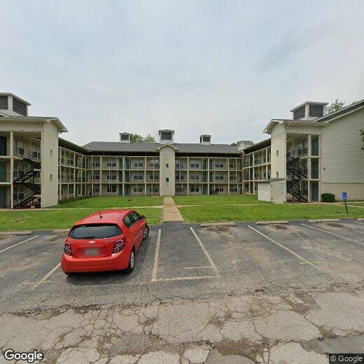 5466 Cheryl Ln, Valley Park, MO 63088 Room for Rent in Valley Park