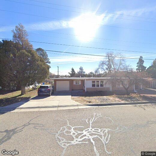 Foto principal - 4165 Trinity Dr