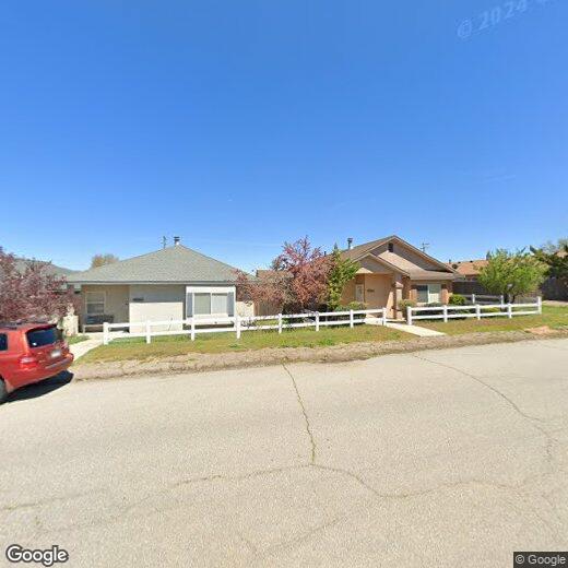 Foto principal - Beautiful 3 Bed 2 Bath Home with 3 Car Garage Available!