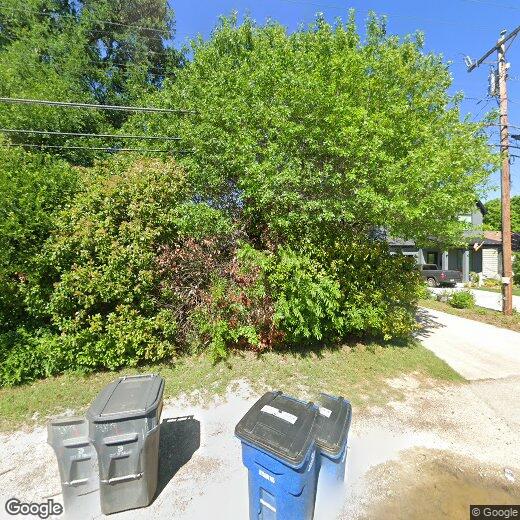 Primary Photo - 1706 Lakeland Dr