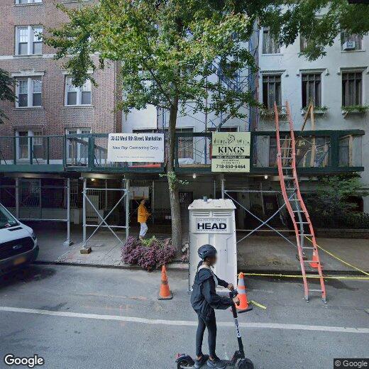 Primary Photo - 30 W 9th St