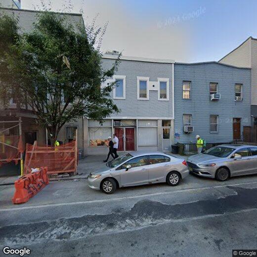 202 Greenpoint Ave Unit 2R, Brooklyn, NY 11222 Room for Rent in