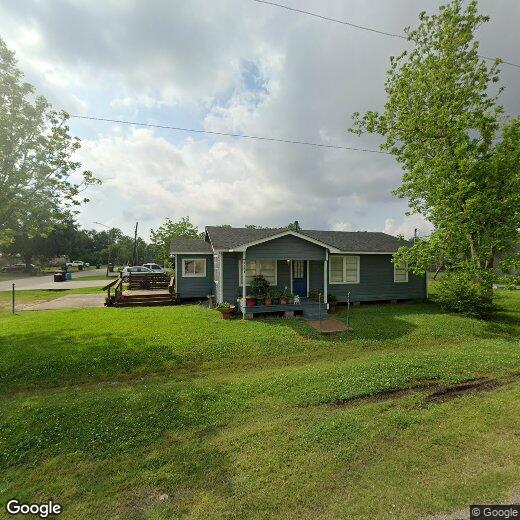 Foto principal - 1051 Ave A