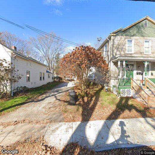 Primary Photo - 16 Gaylord St