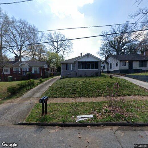 984 Byron Dr SW Unit B, Atlanta, GA 30310 Room for Rent in Atlanta