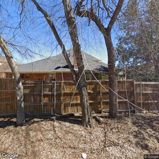 Foto principal - 17431 Woods Edge Dr