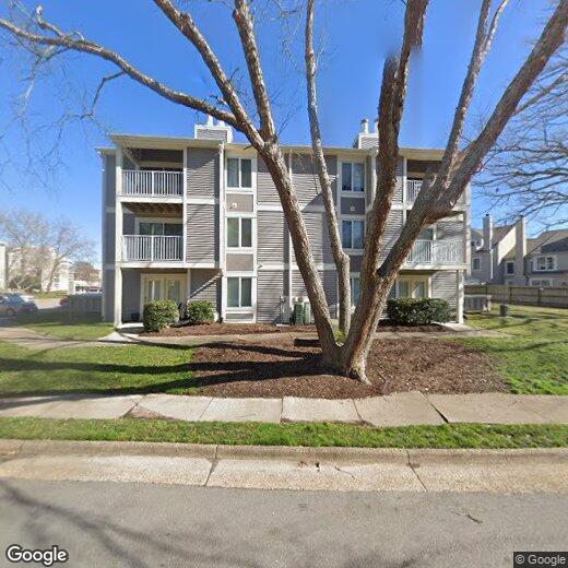 1000 Autumn Woods Ln Unit 102, Virginia Beach, VA 23454 Condo for