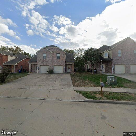 Foto principal - 813 Parkplace Ridge