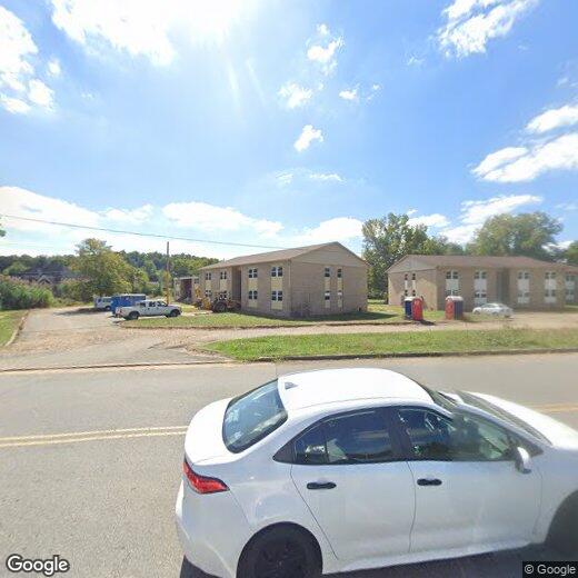 Foto principal - 204 N Clydeton Rd