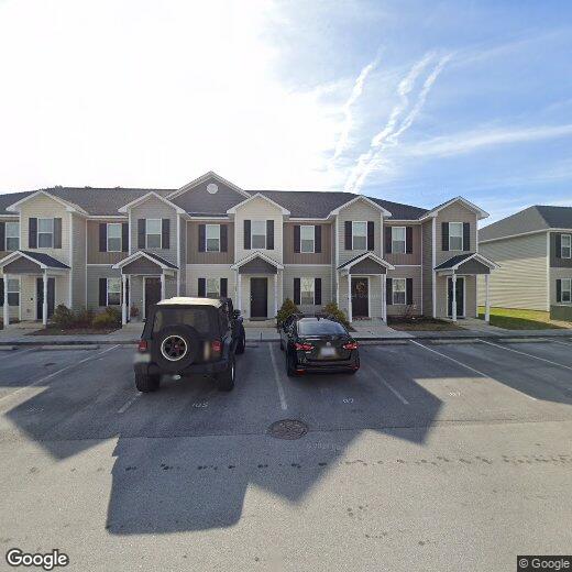 Primary Photo - 109 W Murrow Ln