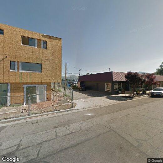 Primary Photo - 15 Kensington Ave S