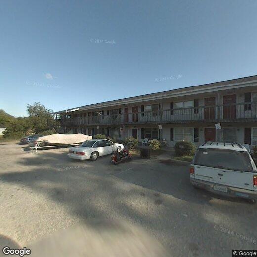2536 Cedarwood Dr Unit B8, Gloucester Point, VA 23072 Room for Rent
