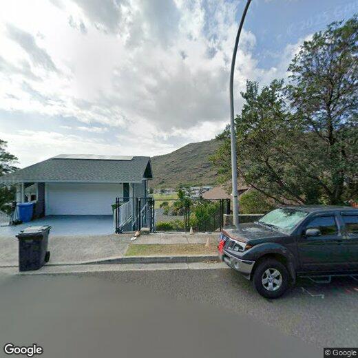 Primary Photo - 925 Ainapo St