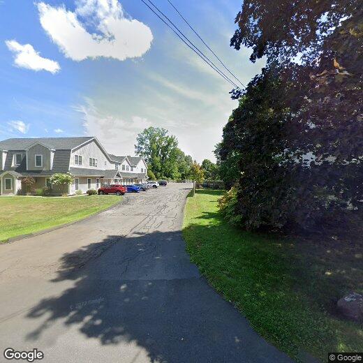 Primary Photo - 390 Boston Neck Rd