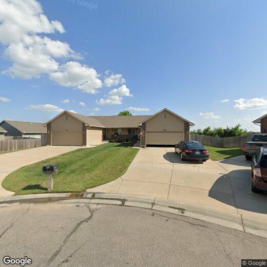 Primary Photo - 5236 N Lycee Cir