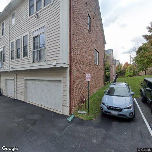 Primary Photo - 3439 Kemper Rd