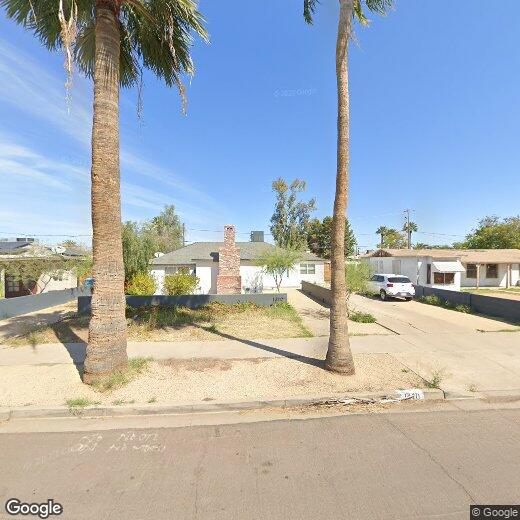 Primary Photo - 1420 E Almeria Rd