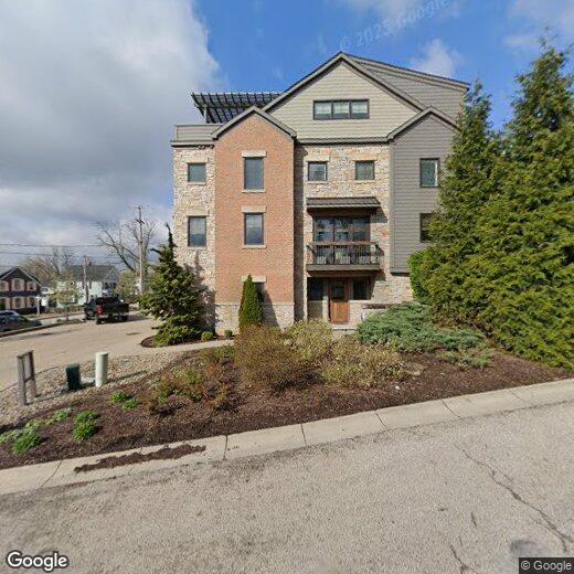 32 W Orange St, Chagrin Falls, OH 44022 Condo for Rent in Chagrin