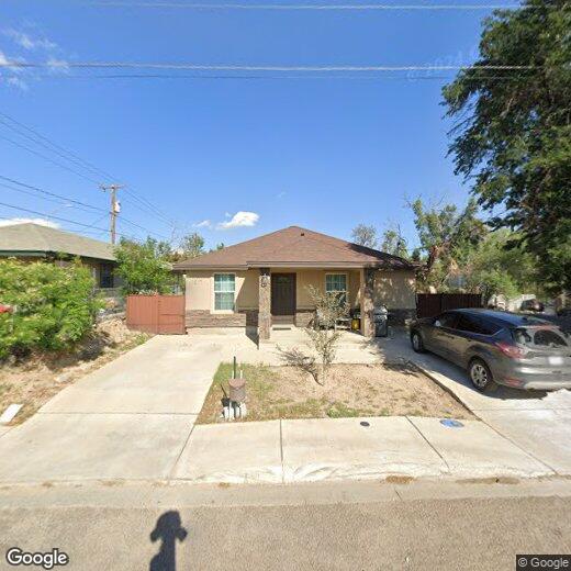 Primary Photo - 1017 Monterrey Ave