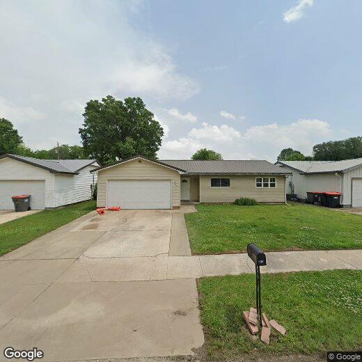 Foto principal - 403 S Delaware St