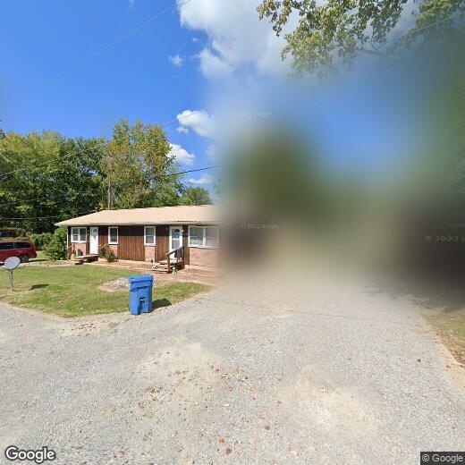 Primary Photo - 106 Parkview Ln