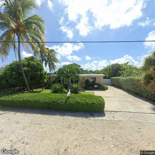 Foto principal - 293 96th St