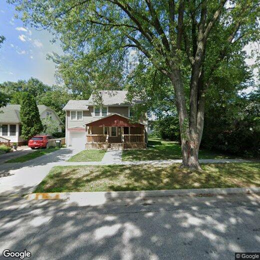 Primary Photo - 109 S Russell Ave