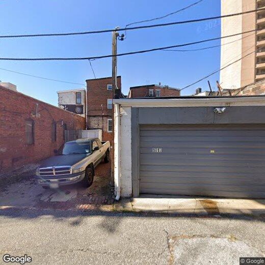 Primary Photo - 1017 Cathedral St