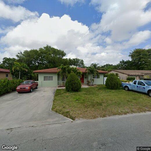 Primary Photo - 717 NE 162nd St