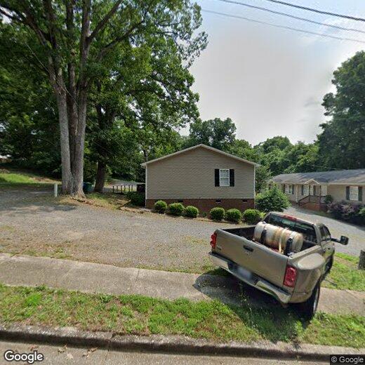 Primary Photo - 106 Englewood Ave