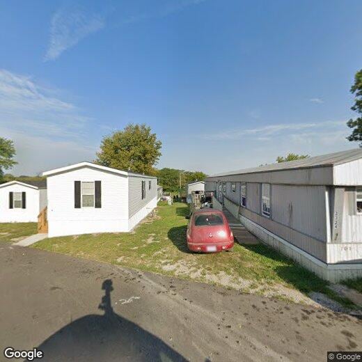 Primary Photo - 2324 Catalpa St