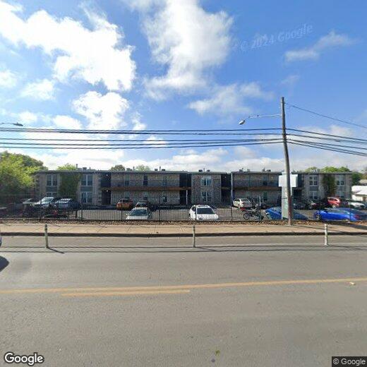 Primary Photo - 2401 Manor Rd