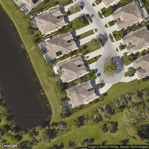 Primary Photo - 8392 SE Paurotis Ln