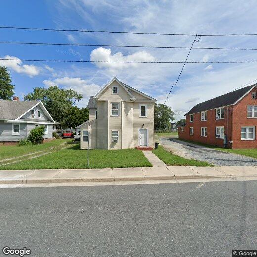 Primary Photo - 303 E Main St