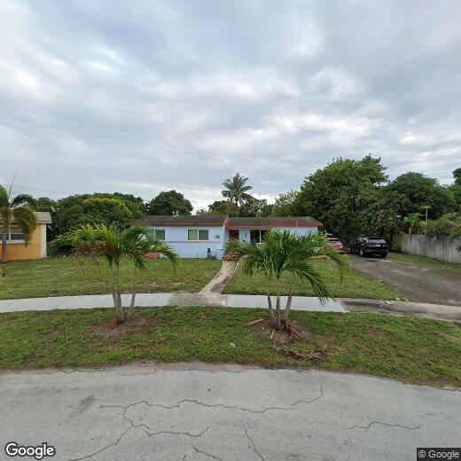 Foto principal - 1220 NW 190th St