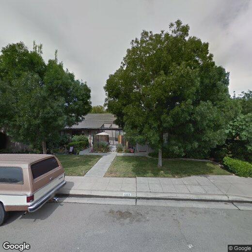 Primary Photo - 507 W Escalon Ave