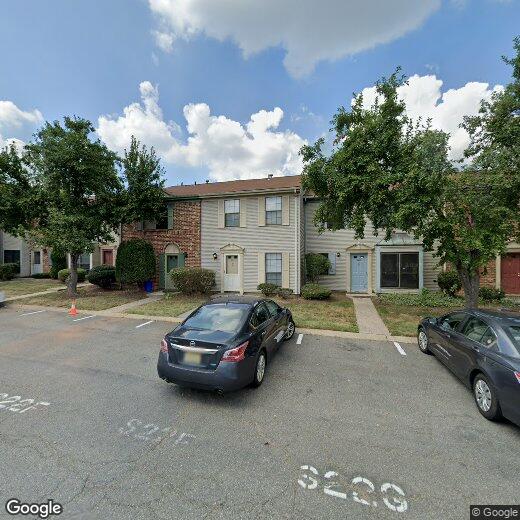Primary Photo - 230 Hampshire Ct