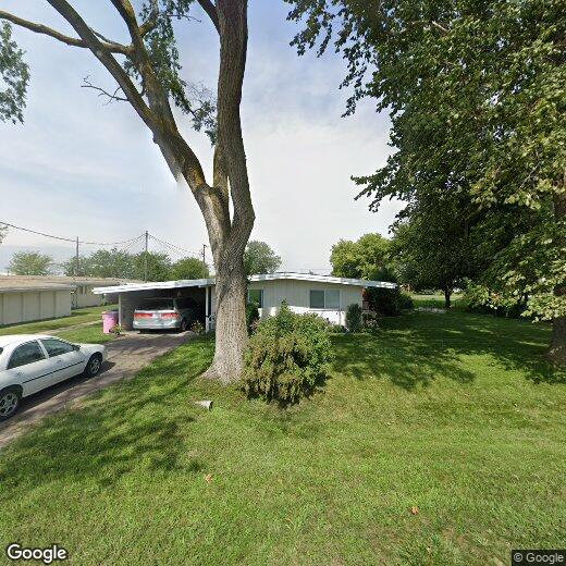 Foto principal - Two bedroom, one bathroom duplex for rent