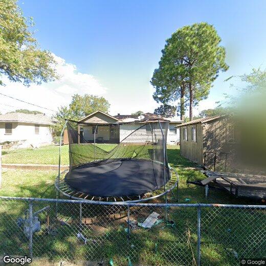 Foto principal - 8704 Greenmound Ave